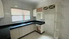 Foto 12 de Casa com 4 Quartos para alugar, 180m² em Alto Umuarama, Uberlândia