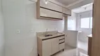 Foto 4 de Apartamento com 2 Quartos para alugar, 68m² em Kobrasol, São José