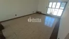 Foto 2 de Casa com 4 Quartos à venda, 425m² em Vigilato Pereira, Uberlândia