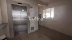 Foto 5 de Cobertura com 3 Quartos para alugar, 240m² em Santa Mônica, Uberlândia