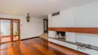 Foto 3 de Apartamento com 3 Quartos à venda, 190m² em Moinhos de Vento, Porto Alegre