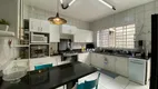 Foto 5 de Casa com 3 Quartos à venda, 371m² em Cidade Jardim, Uberlândia