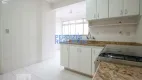 Foto 6 de Apartamento com 3 Quartos para alugar, 140m² em Cerqueira César, São Paulo