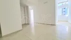 Foto 3 de Apartamento com 2 Quartos à venda, 58m² em Copacabana, Rio de Janeiro