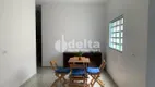 Foto 4 de Casa com 3 Quartos à venda, 180m² em Jardim Patrícia, Uberlândia