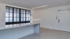 Foto 8 de Apartamento com 3 Quartos à venda, 240m² em Higienópolis, São Paulo