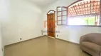 Foto 2 de Casa com 7 Quartos à venda, 330m² em Alto dos Caiçaras, Belo Horizonte