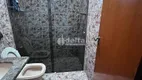 Foto 12 de Casa com 4 Quartos à venda, 220m² em Tubalina, Uberlândia