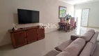 Foto 3 de Casa com 3 Quartos à venda, 222m² em Cidade Jardim, Uberlândia