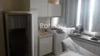 Foto 3 de Apartamento com 2 Quartos para alugar, 100m² em Presidente Roosevelt, Uberlândia