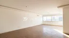 Foto 2 de Apartamento com 3 Quartos à venda, 193m² em Jardins, São Paulo