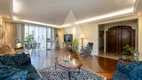 Foto 4 de Apartamento com 3 Quartos à venda, 227m² em Jardins, São Paulo
