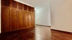 Foto 24 de Casa com 4 Quartos para alugar, 335m² em Jardim das Paineiras, Campinas