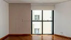 Foto 9 de Apartamento com 3 Quartos à venda, 184m² em Moema, São Paulo