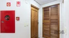 Foto 3 de Apartamento com 3 Quartos à venda, 79m² em Menino Deus, Porto Alegre