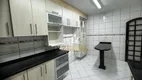 Foto 6 de Sobrado com 3 Quartos à venda, 180m² em Santa Maria, Santo André