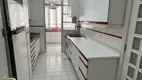 Foto 30 de Apartamento com 4 Quartos à venda, 185m² em Pitangueiras, Guarujá