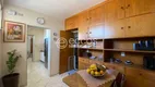 Foto 16 de Apartamento com 3 Quartos à venda, 180m² em Fundinho, Uberlândia