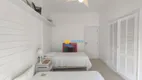 Foto 26 de Apartamento com 4 Quartos à venda, 300m² em Praia das Pitangueiras, Guarujá