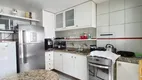 Foto 12 de Apartamento com 3 Quartos à venda, 130m² em Aflitos, Recife