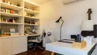 Foto 3 de Apartamento com 3 Quartos à venda, 130m² em Higienópolis, São Paulo