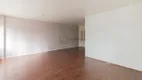 Foto 3 de Apartamento com 3 Quartos para alugar, 180m² em Cerqueira César, São Paulo