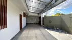 Foto 3 de Casa com 4 Quartos para alugar, 350m² em Quebec, Londrina
