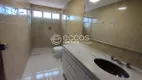 Foto 17 de Apartamento com 3 Quartos para alugar, 250m² em Fundinho, Uberlândia