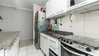 Foto 8 de Apartamento com 3 Quartos à venda, 66m² em Vila Guedes, São Paulo