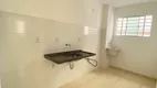 Foto 10 de Apartamento com 2 Quartos para alugar, 44m² em Areia Branca, Salvador