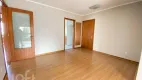 Foto 3 de Apartamento com 2 Quartos à venda, 91m² em Jardim Lindóia, Porto Alegre