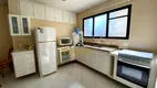 Foto 23 de Apartamento com 3 Quartos à venda, 142m² em Praia das Pitangueiras, Guarujá