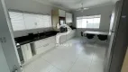 Foto 15 de Casa de Condomínio com 5 Quartos à venda, 380m² em Jardim Acapulco , Guarujá