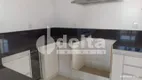 Foto 8 de Cobertura com 3 Quartos à venda, 177m² em Santa Mônica, Uberlândia