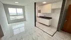 Foto 3 de Apartamento com 3 Quartos à venda, 66m² em Centro, Londrina