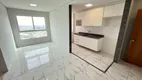 Foto 3 de Apartamento com 3 Quartos para alugar, 66m² em Centro, Londrina