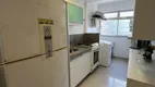 Foto 17 de Apartamento com 4 Quartos à venda, 130m² em Vila Maia, Guarujá