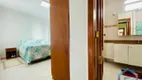 Foto 17 de Apartamento com 3 Quartos à venda, 155m² em Pitangueiras, Guarujá