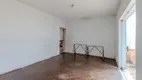 Foto 27 de Casa com 3 Quartos à venda, 300m² em Pacaembu, São Paulo