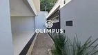 Foto 4 de Casa com 3 Quartos à venda, 182m² em Santa Mônica, Uberlândia