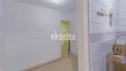 Foto 11 de Casa com 5 Quartos à venda, 215m² em Planalto, Uberlândia