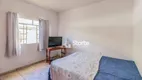 Foto 6 de Casa com 3 Quartos à venda, 170m² em Osvaldo Rezende, Uberlândia