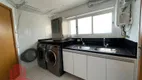 Foto 26 de Apartamento com 4 Quartos para alugar, 213m² em Vila Mariana, São Paulo