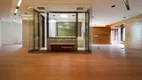 Foto 23 de Casa de Condomínio com 4 Quartos para alugar, 661m² em Panamby, São Paulo
