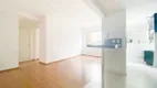 Foto 2 de Apartamento com 2 Quartos à venda, 55m² em Jardim Carvalho, Porto Alegre