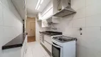 Foto 12 de Apartamento com 3 Quartos à venda, 76m² em Cabral, Curitiba