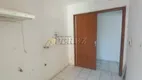 Foto 13 de Apartamento com 3 Quartos para alugar, 71m² em Conjunto Residencial Itamaraty, Londrina