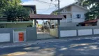 Foto 3 de Casa com 6 Quartos à venda, 198m² em Armação, Florianópolis
