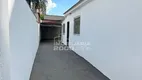 Foto 8 de Casa com 3 Quartos para alugar, 60m² em Santa Mônica, Uberlândia