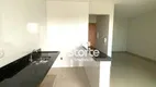 Foto 5 de Apartamento com 3 Quartos à venda, 80m² em Tubalina, Uberlândia